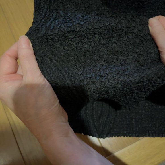 Bing Web: Retro Black - Picture 2 of 2